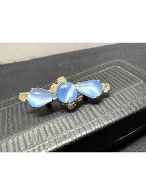 Vintage Gold Tone Brooch Blue Faux Moonstone Glass & Rhinestones Classic